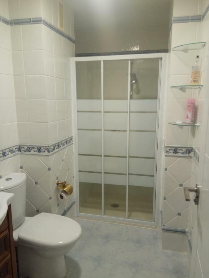 Guesting Ladreda Apartment กาดิซ ภายนอก รูปภาพ