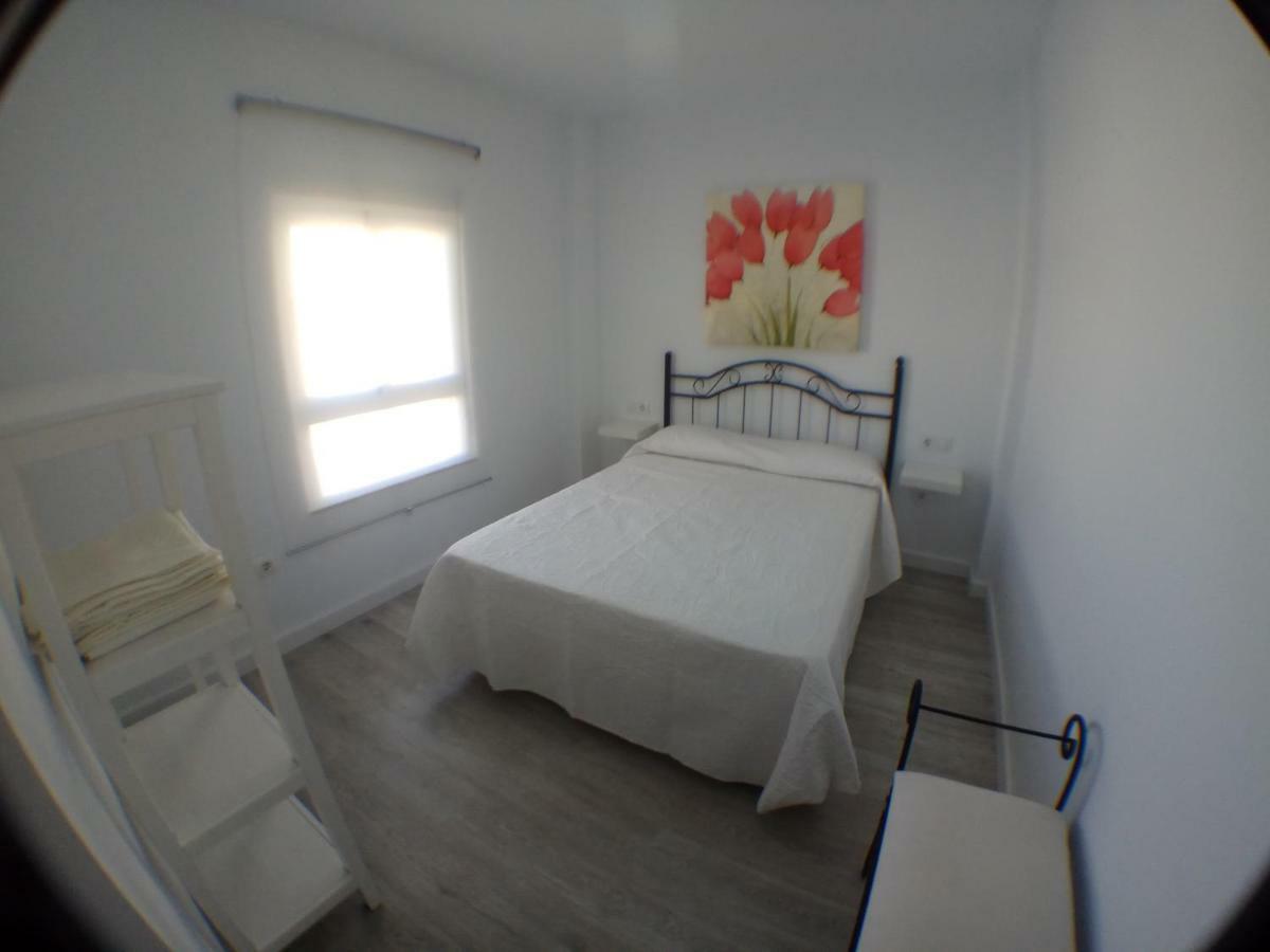 Guesting Ladreda Apartment กาดิซ ภายนอก รูปภาพ